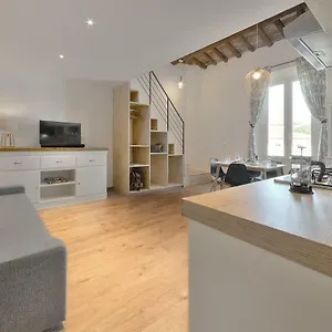 https://sarpi-loft-florence.it-tuscanyhotel.com
